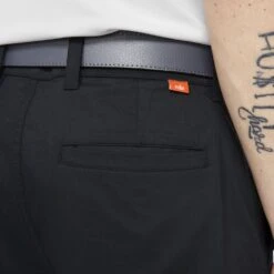 Nike Men's 2021 Dri-FIT UV Chino Pant - Black -golf nike mens 2021 dri fit uv chino pant black 122580 c 4