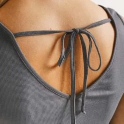 TravisMathew Women's Vodka Cran Romper 2023 8 TravisMathew Women's Vodka Cran Romper 2023 -golf travismathew womens vodka cran romper 2023 139549 c 3